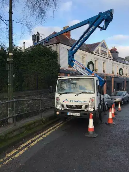 Hire cherry picker with driver in Dublin
