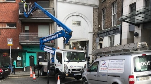 Cherry picker - work on a balcony